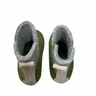 Felt boots_green_back_top Handmade Multicolor Felt Boots for Adults – Warm, Sustainable & Ethically Made in Nepal