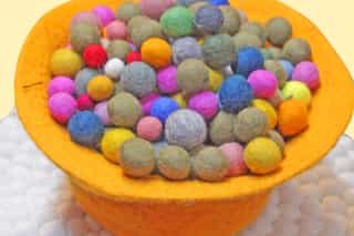 small wool balls_06 Felt